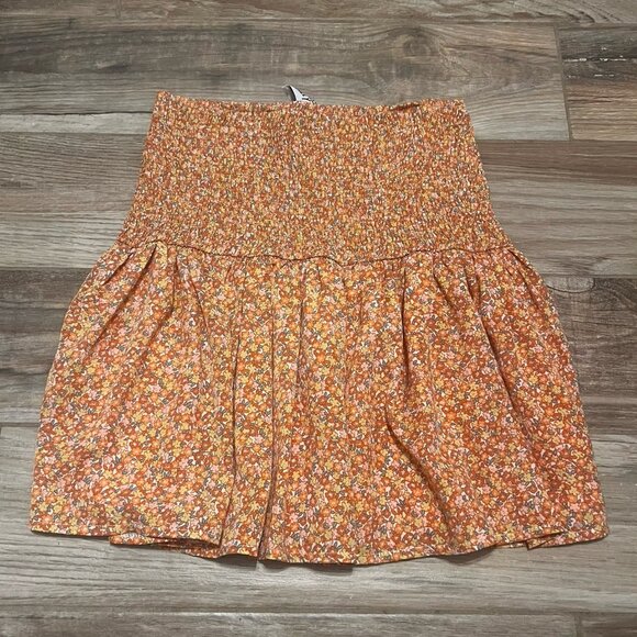 Princess Polly Skirt - Picture 1 of 2